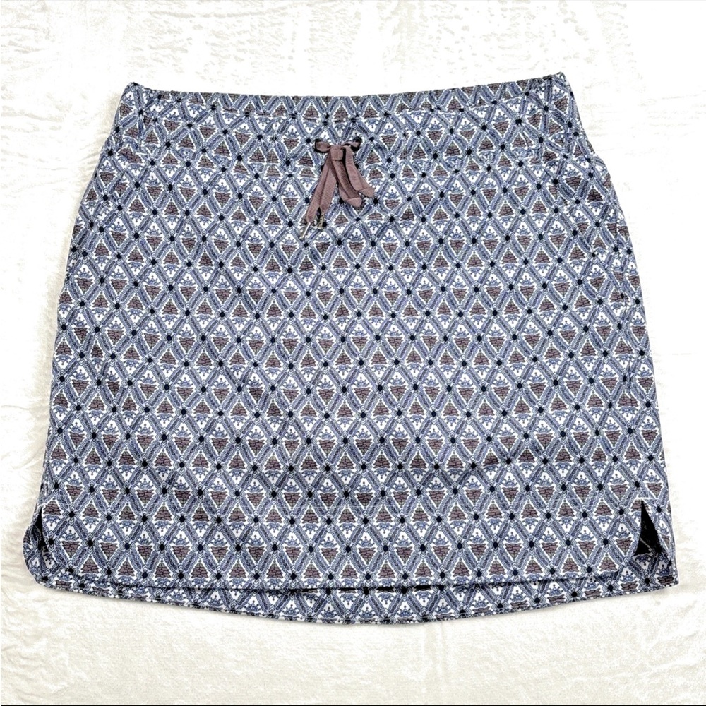 Athleta Midtown Stretch Women’s Skort - Picture 3 of 11